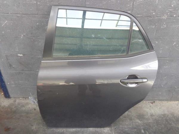 PORTE ARRIERE GAUCHE TOYOTA AURIS 5 PORTES 2007-2009 - Vue 1